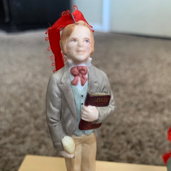 Vintage 1991 Hallmark Christmas Carol Ornaments Lot Ebenezer Scrooge Bob Crachit - Picture 5 of 9